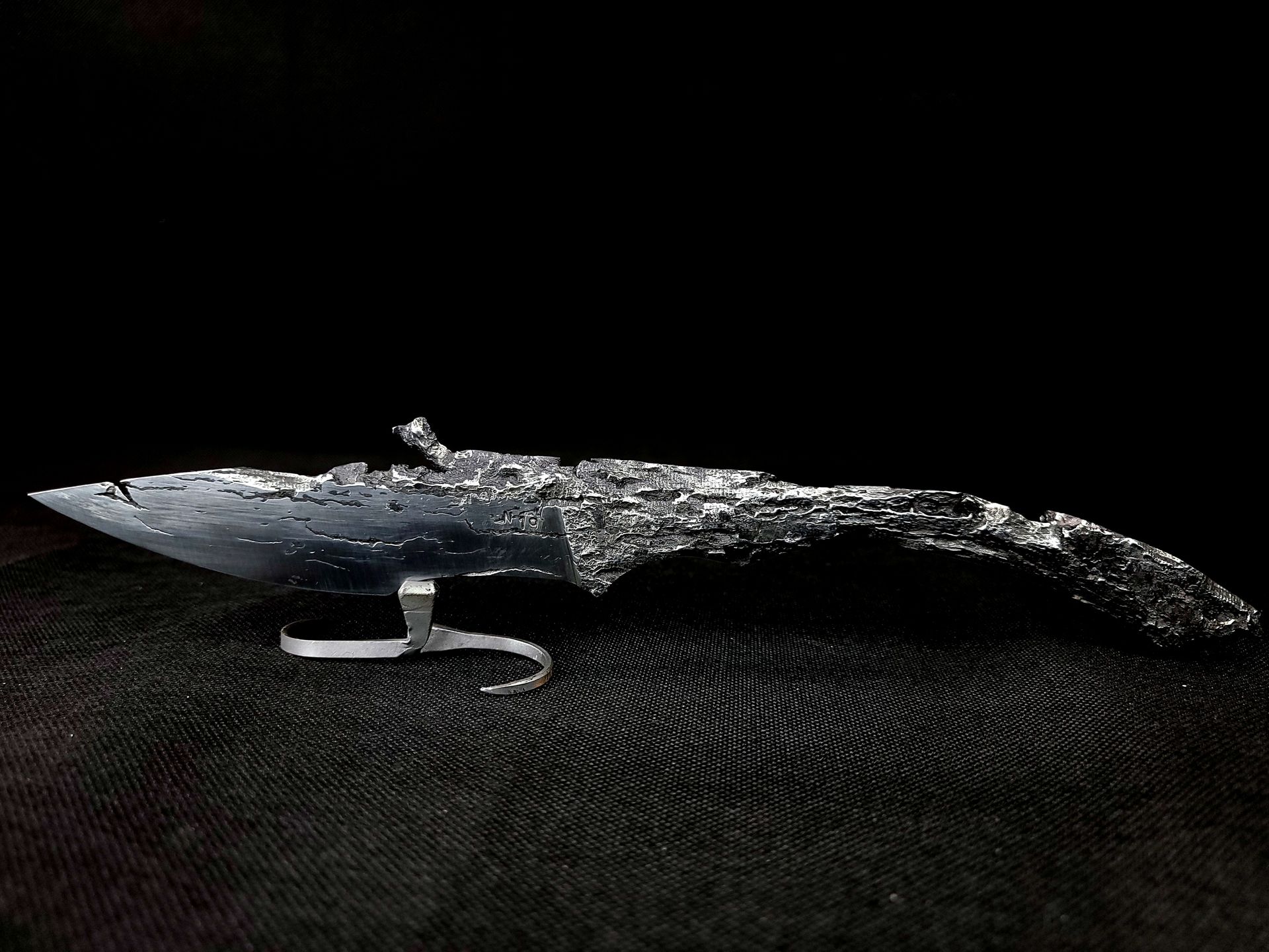 RDT 19 Couteau de la série renaissance des tranchées numéro 19 fait dans un obus de la grande guerre